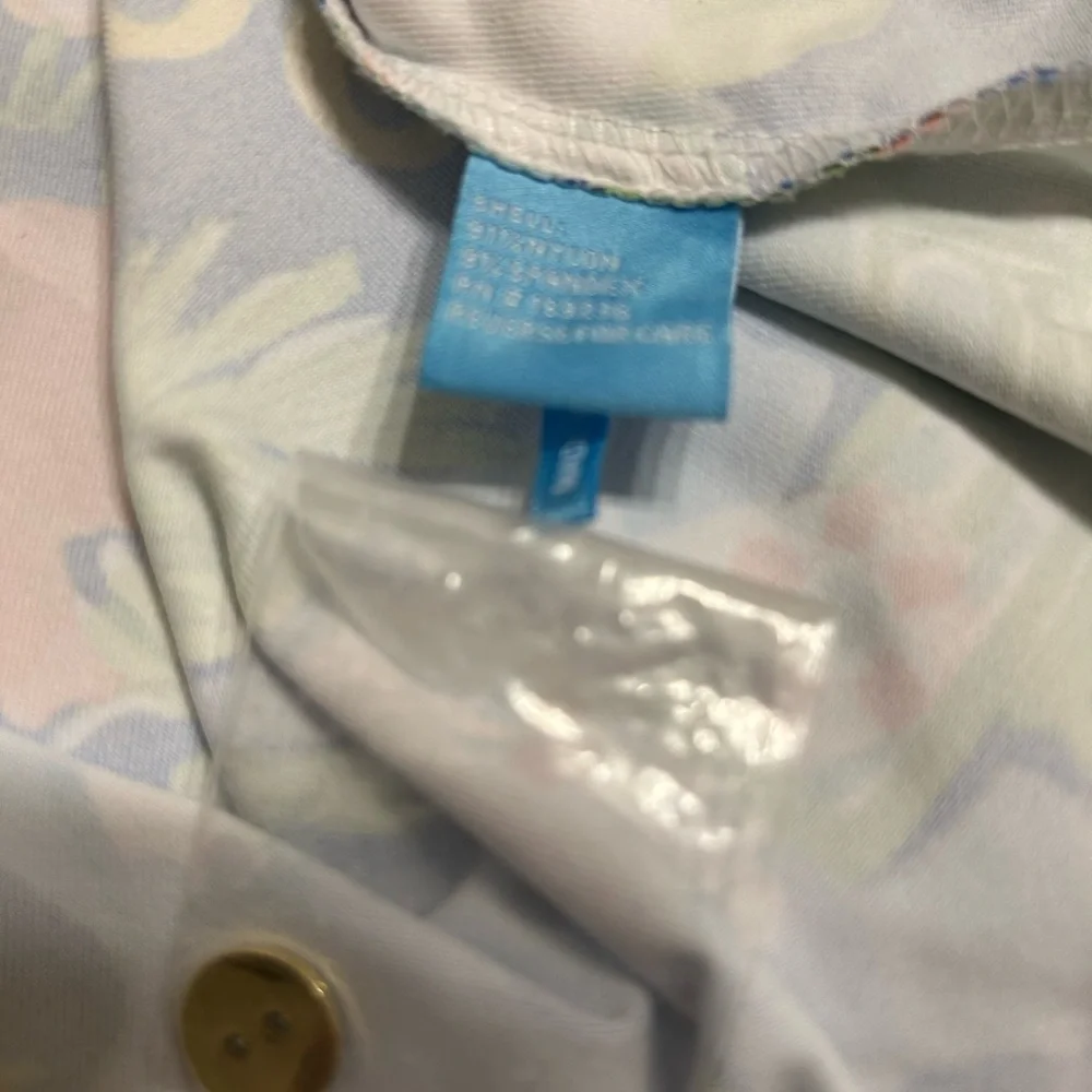 J. McLaughlin Blue and Red Tropical Print Top - Picture 7 of 8